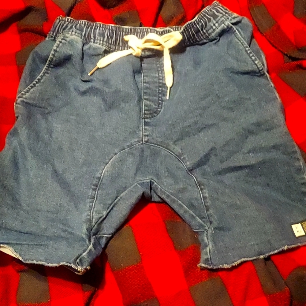 Summer '24 denim shorts. Jorts. Made even cooler with high end drawstrings.